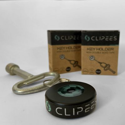 Clipees YoKey Enclosure Key Holder With Wire - Black with boxes in background